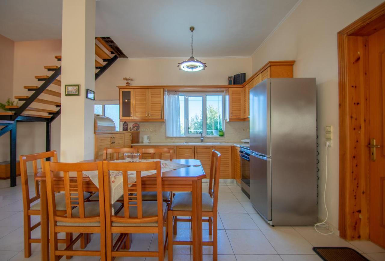Artemis House Holiday home *